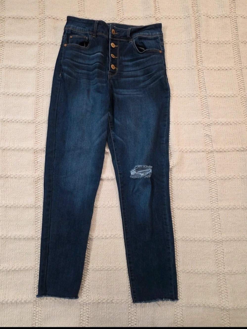 Time and Tru Dark Blue High-Rise Button-Fly Jeans with Knee Distress